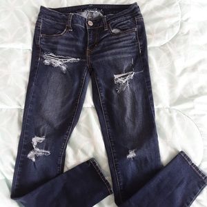 American eagle distressed jeggings